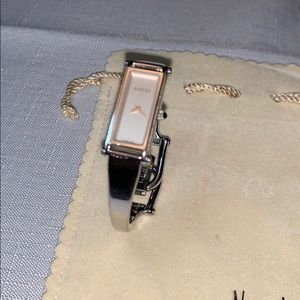 Vintage Women’s Gucci Watch Silver
